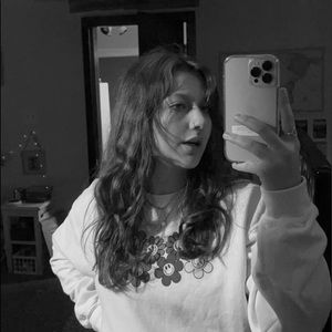 Meet your Posher, Reagan